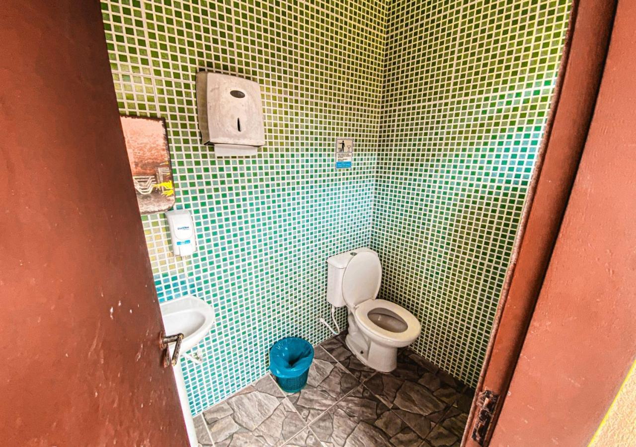 Apartamento Com 2 Quartos E Piscina *