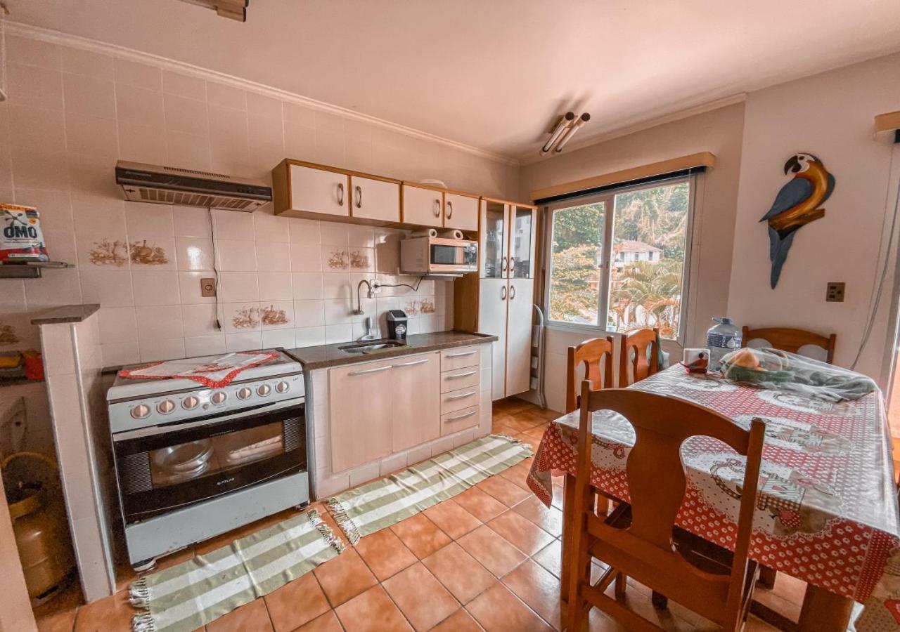 Com 2 Quartos E Piscina Apartamento Ubatuba