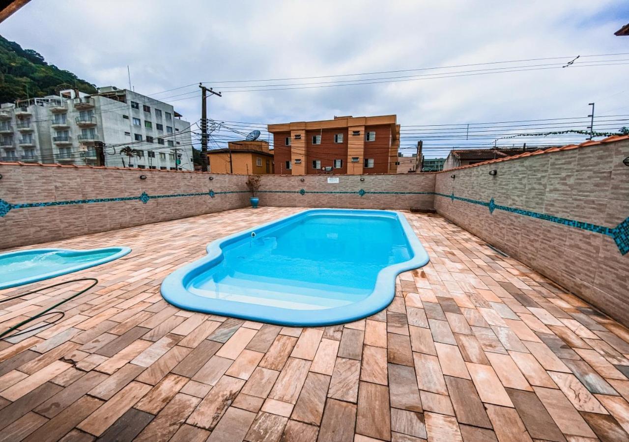 Com 2 Quartos E Piscina Ubatuba